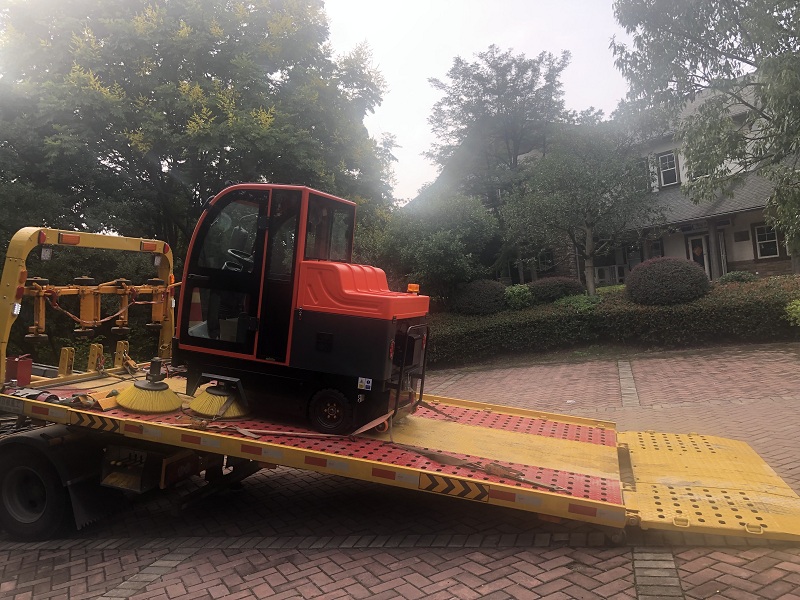 南京某建設(shè)集團(tuán)有限公司選中御衛(wèi)仕掃地機(jī)DS8 南京某建設(shè)集團(tuán)有限公司選中御衛(wèi)仕掃地機(jī)DS8