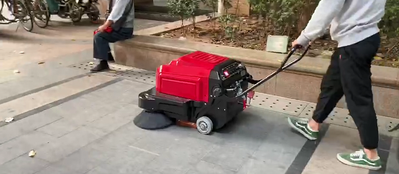 工業(yè)掃地機如何工作呢 工業(yè)掃地機如何工作呢