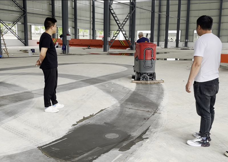 駕駛式洗地機(jī)使用的地面場(chǎng)景 駕駛式洗地機(jī)使用的地面場(chǎng)景