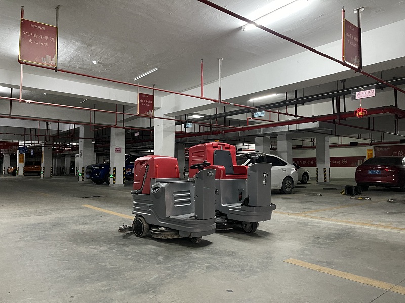 工業(yè)洗地機洗地尺寸 工業(yè)洗地機洗地尺寸