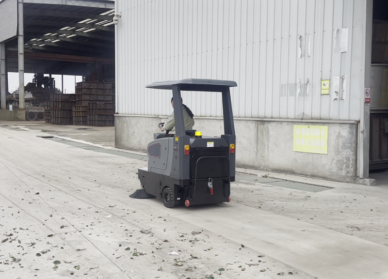 工業(yè)掃地機(jī)工作時(shí)間怎么樣 工業(yè)掃地機(jī)工作時(shí)間怎么樣